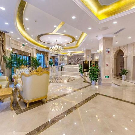 Vienna Hotel Guilin Airport Road Rongshan Exterior photo