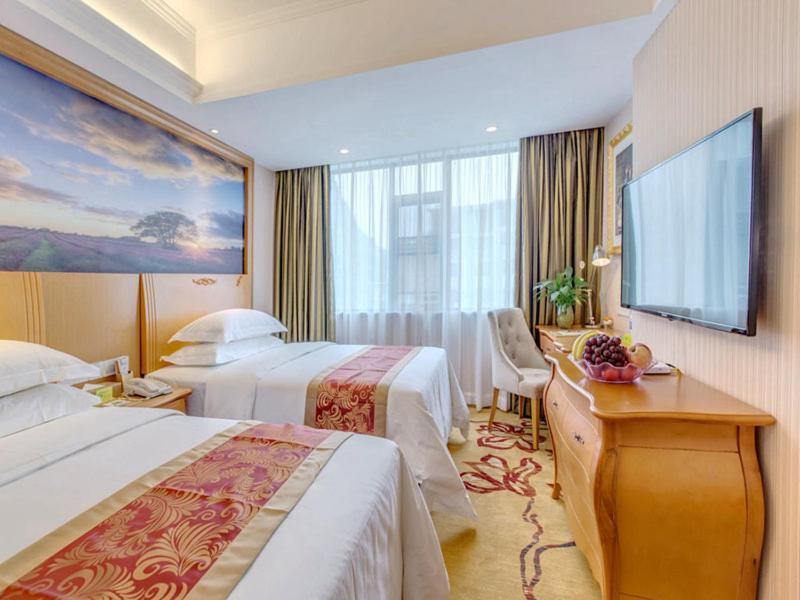 Vienna Hotel Guilin Airport Road Rongshan Exterior photo
